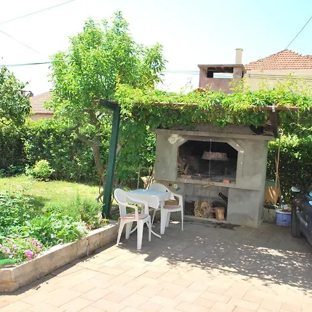 Spacious And Comfortable In A Family House *